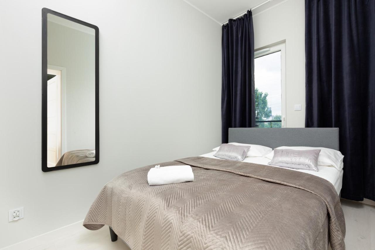 Business Center Apartments Warsaw Wola By Noclegi Renters 外观 照片