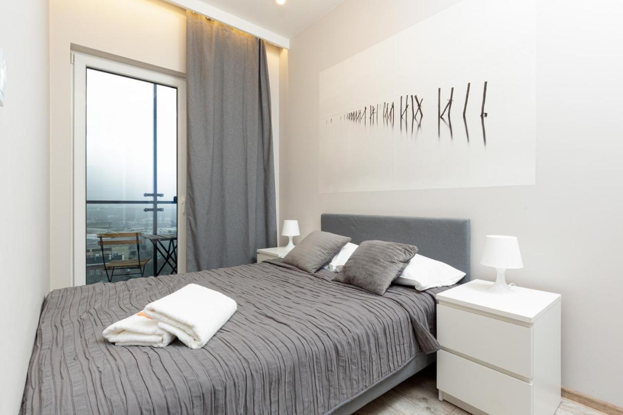 Business Center Apartments Warsaw Wola By Noclegi Renters 外观 照片