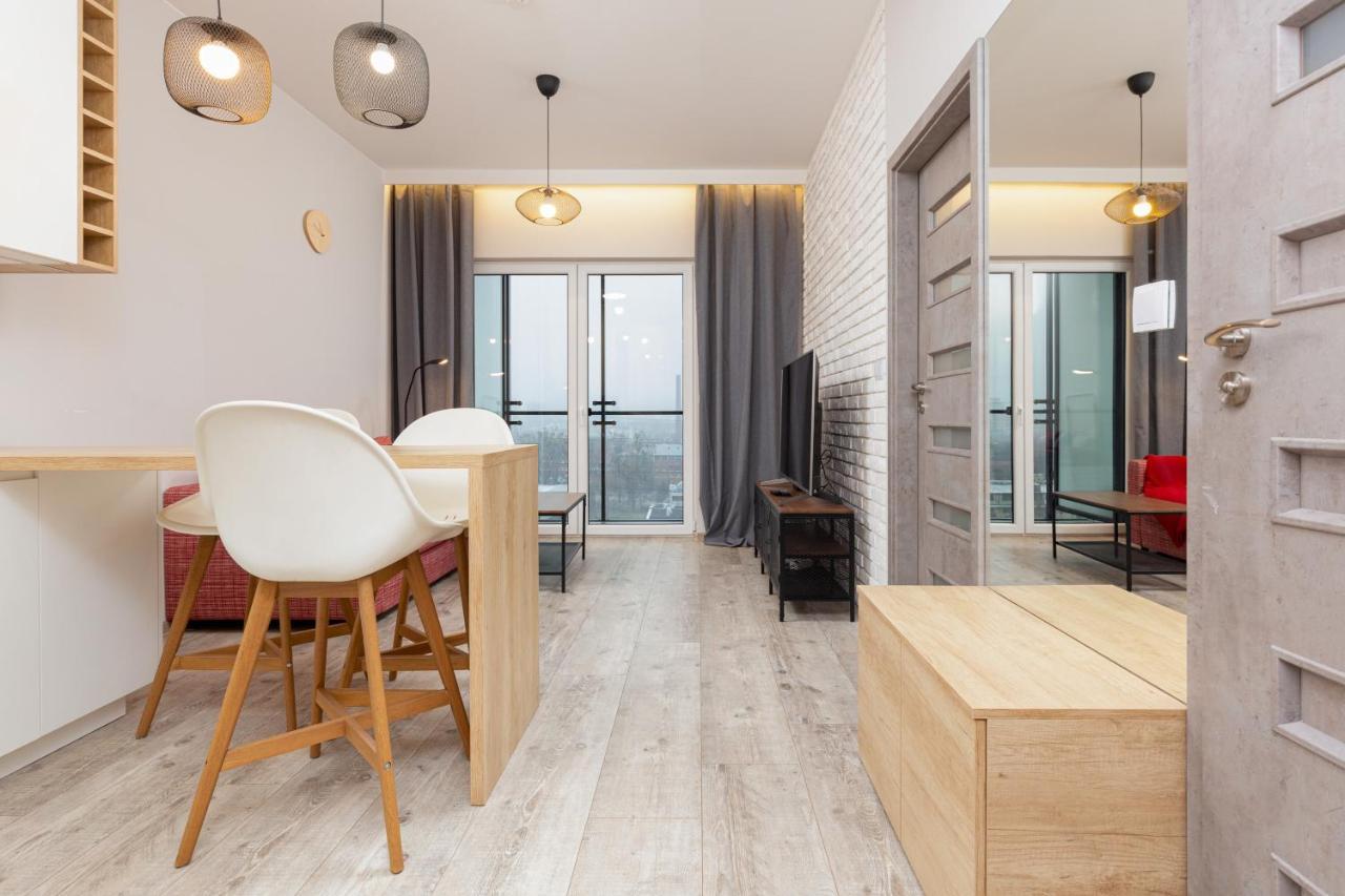 Business Center Apartments Warsaw Wola By Noclegi Renters 外观 照片